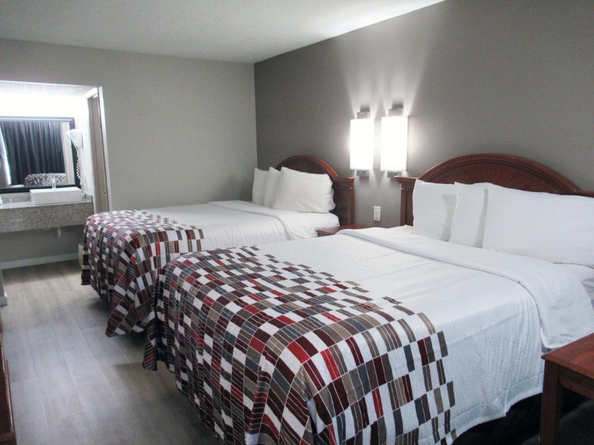 Red Roof Inn Walton - Richwood Экстерьер фото