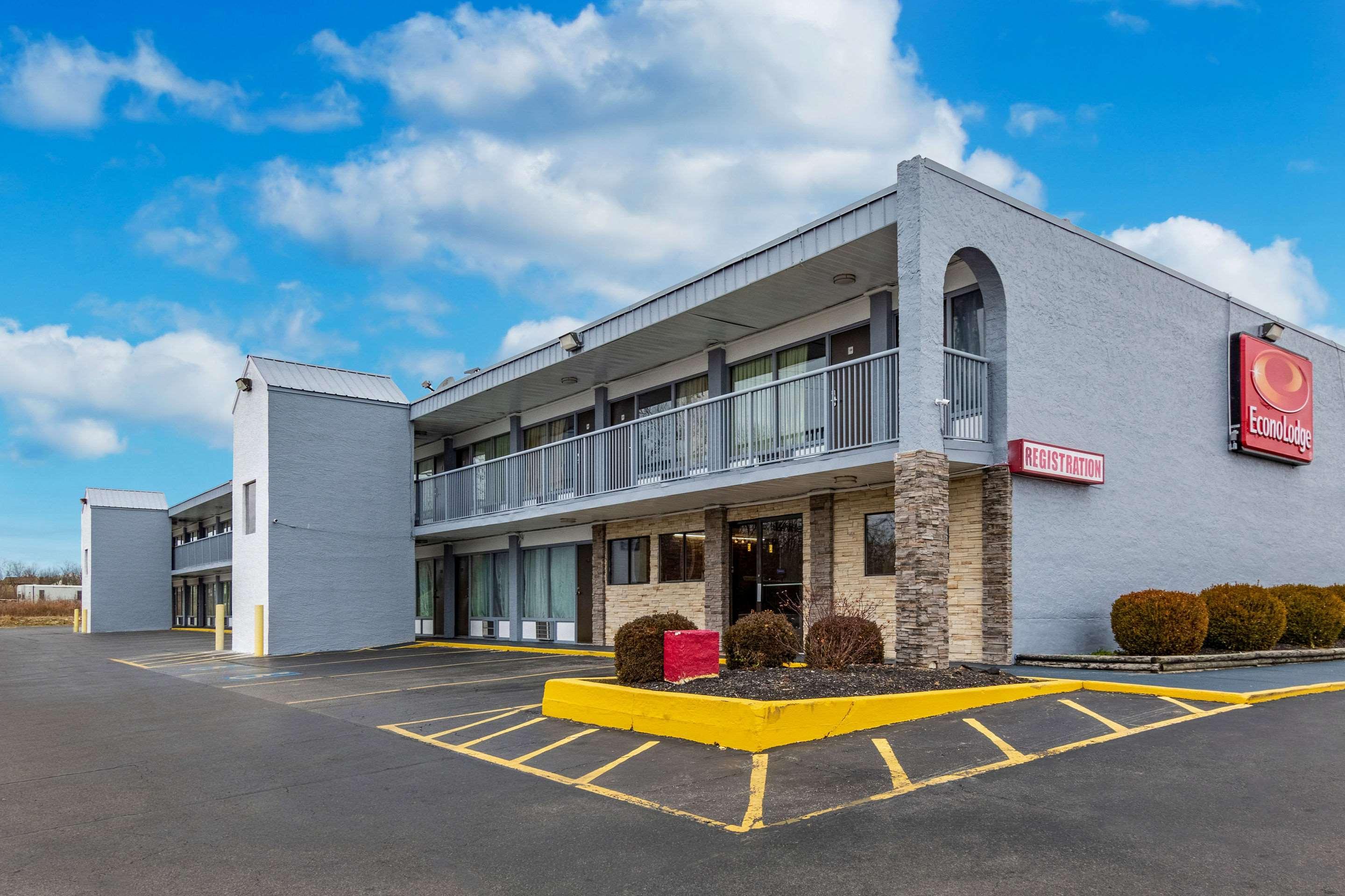 Red Roof Inn Walton - Richwood Экстерьер фото